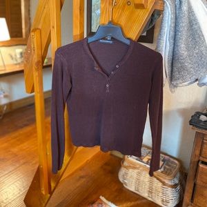 BRANDY MELVILLE CROP TOP